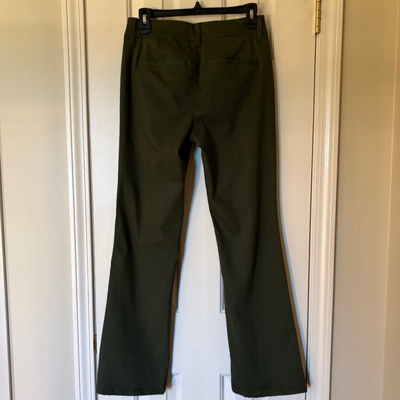 Montgomery Post Size 6 Olive Green Brooklyn Mid Rise Bootcut Pant - Picture 4 of 6